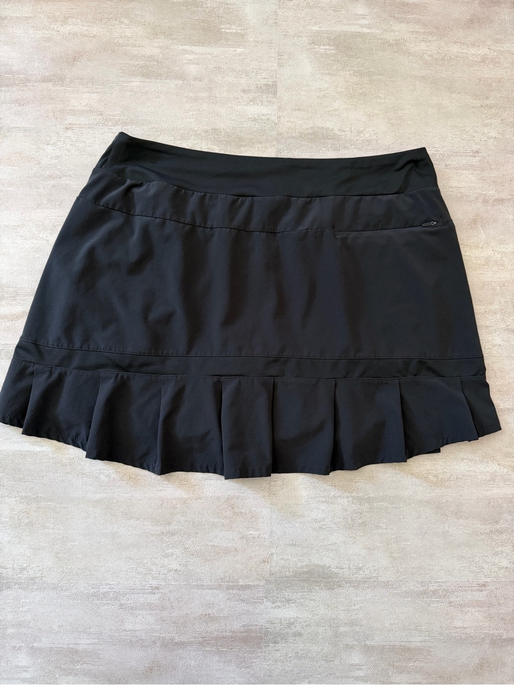 Nike | Dri Core 15” Ladies Golf Skort Black - Size Large - Picture 6 of 6
